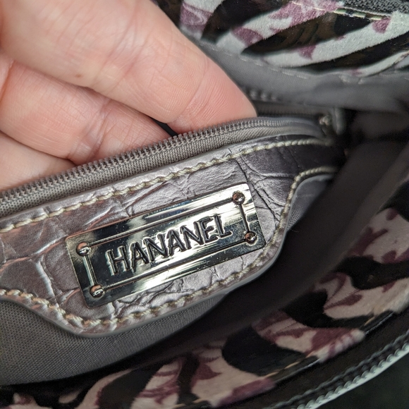 NWT HANANEL FLEUR DE LIS BLING ANIMAL PRINT CROSSBODY BAG - Picture 8 of 11